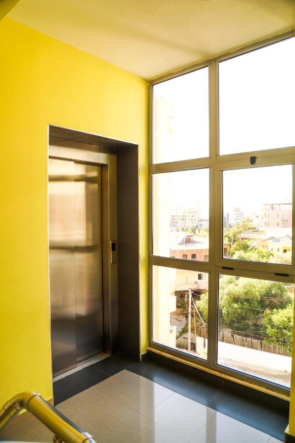 Hotel Vila Namiku Durrës Esterno foto