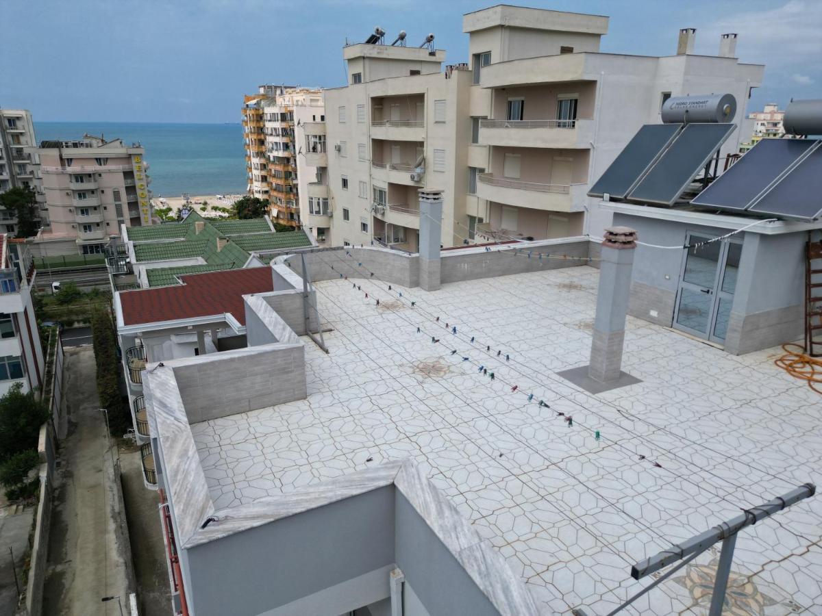 Hotel Vila Namiku Durrës Esterno foto